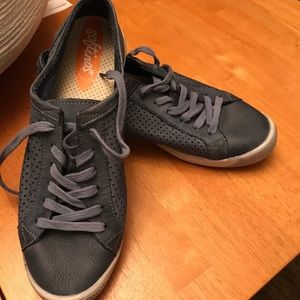 SOFTINOS by FLY London Leather Sneakers - Size 10
